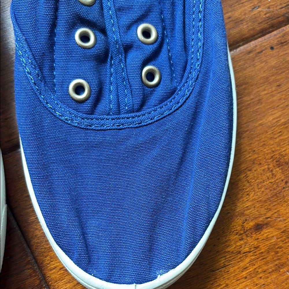 Women’s Canvas Shoes - Blue, Navy, Green, White - Picture 10 of 15